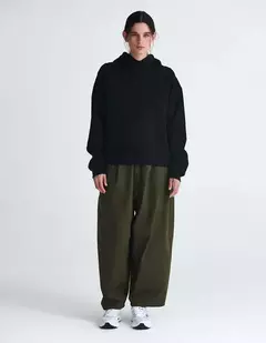 Buzo Crop Frisa Negro - Complementos Store