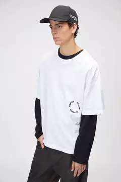 NEW DESIGN STUDIO T-SHIRT - comprar online
