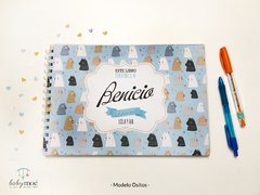 LIBRO DEL BEBÉ · PERSONALIZADO · Nene en internet