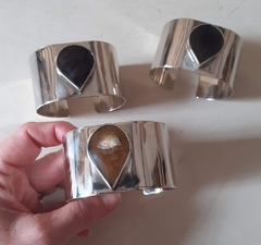 Brazalete de alpaca y asta en internet