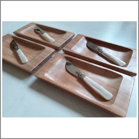 Juego de mantequera de madera + untador de hueso y alpaca