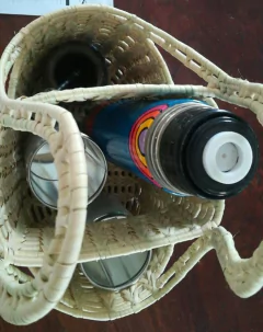 Canasto de palma con divisiones - ulala-artesanias