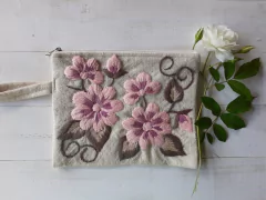 PRE VENTA Sobre grande de picote bordado a mano - tienda online