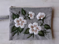 PRE VENTA Sobre grande de picote bordado a mano en internet