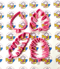 Imagen de CORTANTES SET HOJAS TROPICALES X 04 U 7 CMS ALTO C2611