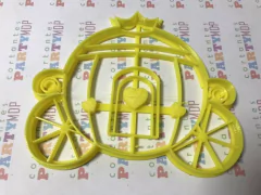 cortante galletitas carroza princesas 09 cms C392