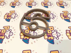 cortante galletitas numero 6 fuente franklin gotic x 08 cms C995 - comprar online