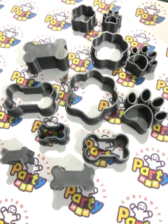 Set De Cortantes 6 Mini Huesos Y Huellas 2/3/4 Cms C2648 en internet