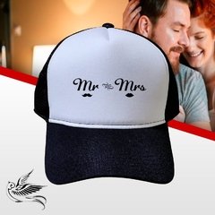 BONÉ MR AND MRS CASAL PRETO SNAPBACK TRUCKER - loja online