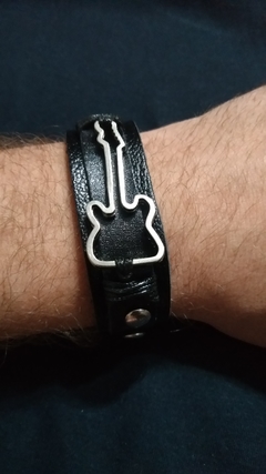BRACELETE PULSEIRA COURO GUITARRA
