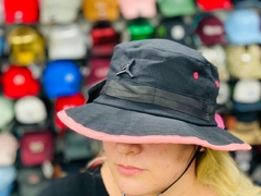 Imagem do CHAPÉU BUCKET JORDAN PREMIUM BLACK