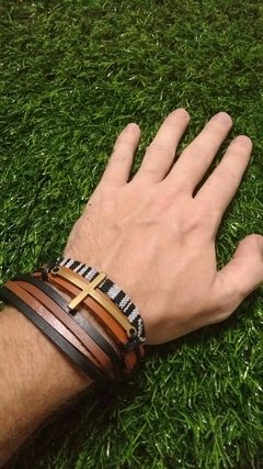 Kit 3 Pulseiras Masculinas Couro Cruz Fé