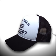 BONÉ WHO THE FUCK IS MICK JAGGER - comprar online