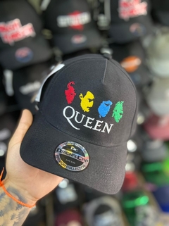 BONÉ QUEEN BORDADO
