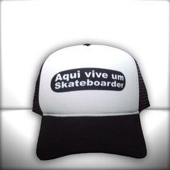 BONÉ AQUI VIVE SKATEBOARDER