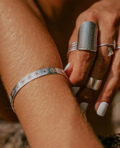 Bracelete Sol vazado - comprar online