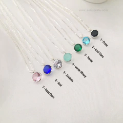 Colar Ponto de luz colorido na internet