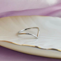 Anel Geométrico V - comprar online