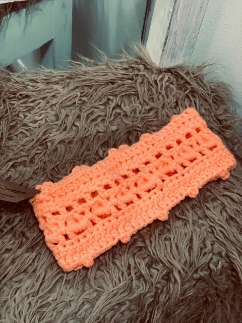 Vinchas tejidas en internet