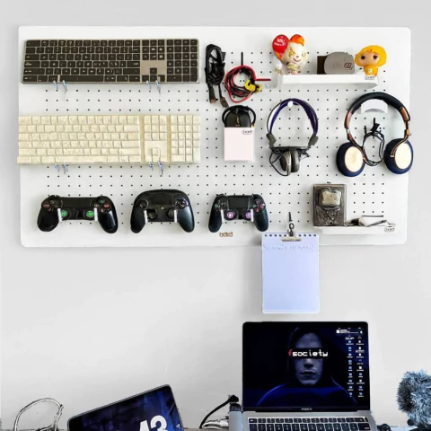 Kit Maxi Gamer Madera con accesorios 3D - 100x58,5 (en 2 módulos de 50x58,5)