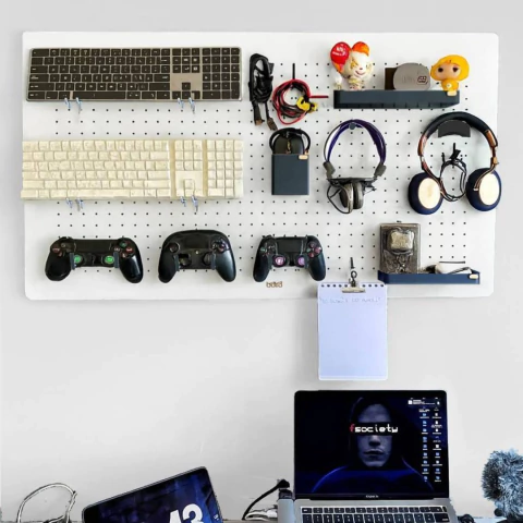 Kit Maxi Gamer Madera con accesorios 3D - 100x58,5 (en 2 módulos de 50x58,5)