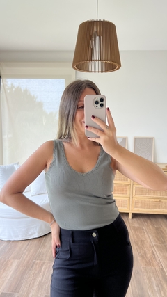 Musculosa Syrah en internet