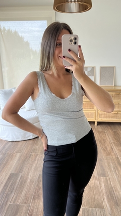 Musculosa Syrah en internet