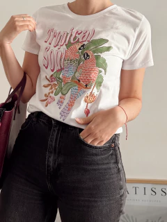 Remera tropical soul- blanca