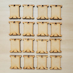 Organizadores Pack x25 huesitos de MDF para hilos, lanas y cintas - AmoBordar