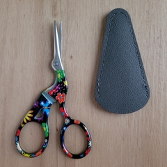 Tijera Cigueña Primavera con funda - AmoBordar