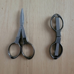 Tijera Plegable...ideal para llevar a todos lados! - AmoBordar