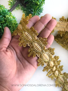 FITA DOURADA BICO DUPLO 5CM COM 01 METRO GALÃO LDD-637 - comprar online