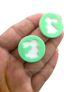 APLIQUE ACRILICO REDONDO COELHO VAZADO VERDE CITRINO 2,5CM X 2,5CM KIT COM 2 UNIDADES - comprar online