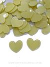 APLIQUE ACRÍLICO CORAÇÃO GLITER FINO G AMARELO VANILA 2 UNIDADES