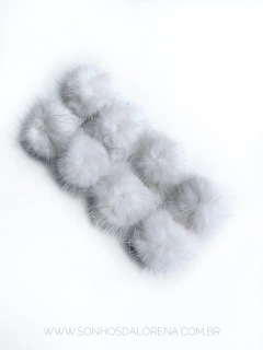 POMPONS ACHATADINHOS DE PELUCIA 4,5CM BRANCO 2 UNIDADES