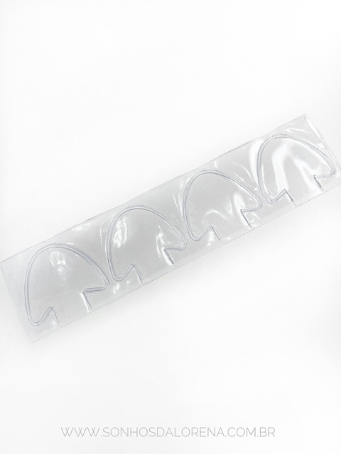 PLASTICO ORELHINHA UMA CARTELA 6X6CM COM 4 UNIDADES