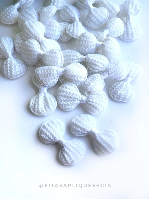 LACINHO DE CROCHÊ 5X3CM BRANCO (2 UNIDADES)