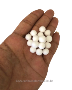 POMPOM DE FIBRA 8MM BRANCO PACOTE COM 4 GRAMAS APROX. 50 UNIDADES - comprar online