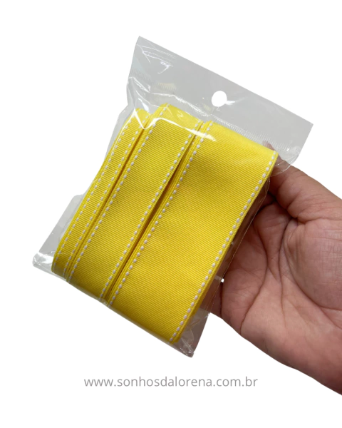 KIT DE FITA PESPONTADA YAMA AMARELO VANILA 640 COM PESPONTO BRANCO 6 METROS ( 3 LARGURAS)