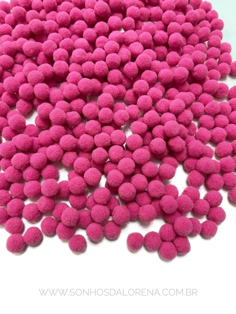 POMPOM DE FIBRA 10MM ROSA FUSCHIA PACOTE COM 4 GRAMAS APROX. 50 UNIDADES