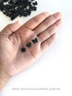 APLIQUES ACRILICO PRETO KIT COM 09 UNIDADES FLORES, CORAÇÕES E BORBOLETAS - Sonhos da Lorena