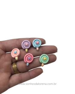 APLIQUES DE RESINA MINI PIRULITOS CANDY 1,5CM (5 UNIDADES) - comprar online