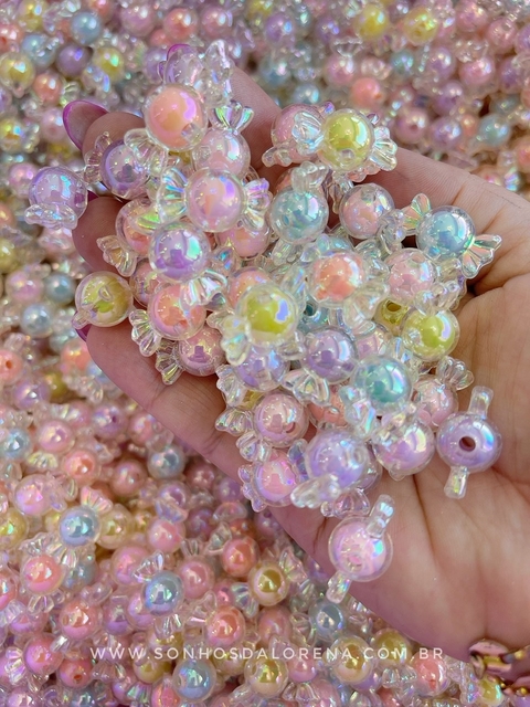 ENTREMEIO BALINHAS BRILHANTES VARIAS CORES 30GRAMAS APROXIMADAMENTE 25 UNIDADES
