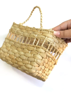 BOLSA DE PALHA 20X10X14 na internet