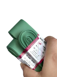 FITA GORGURÃO LISO SANDING COR 102 VERDE SÁLVIA COM 10 METROS - comprar online