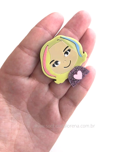 APLIQUE ACRILICO ENID (AMIGA WANDINHA ) 3,5CM X 4,5CM UNIDADE - comprar online