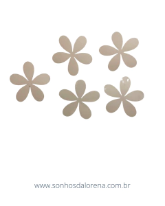 APLIQUE DE FLOR EM LONITA VERNIZ G OFF WHITE 3,5CM COM 05 UNIDADES na internet