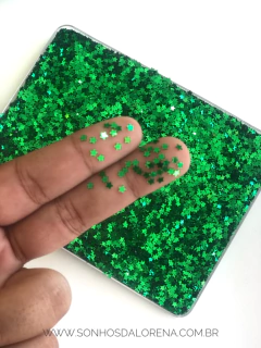 CONFETES DE ESTRELAS VERDE BANDEIRA COM 15 GRAMAS - comprar online