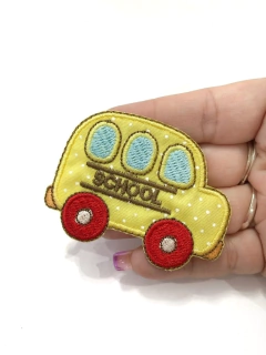 APLIQUE TERMOCOLANTE ÔNIBUS ESCOLAR TAM P 5X6CM UNIDADE - comprar online