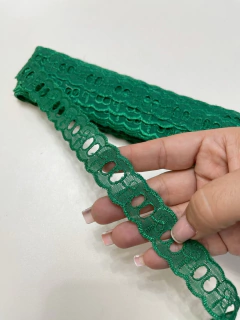 PASSA FITA DE ALGODÃO 25MM VERDE BANDEIRA COM 01 METRO - comprar online